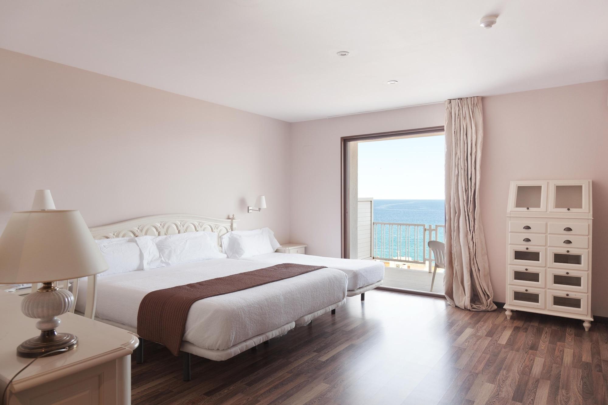 Hotel Roger De Flor By Seleqtta Lloret de Mar Exterior foto